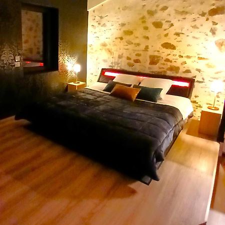 La Passionnante Gite Avec Spa Privatif Saint-Philbert-de-Bouaine Zewnętrze zdjęcie